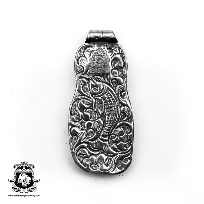 Octopus  Carving Silver Pendant & Chain N468