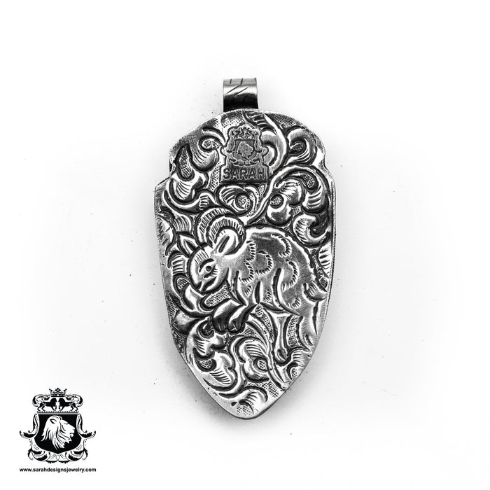 Imperial British Crowned Lion  Carving Silver Pendant & Chain N358