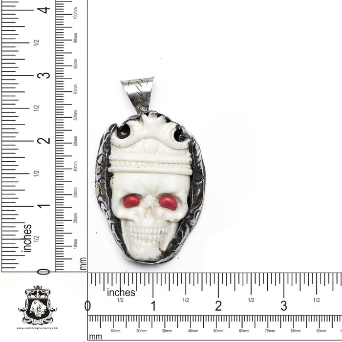 Red Eyed Skull  Carving Silver Pendant & Chain N224