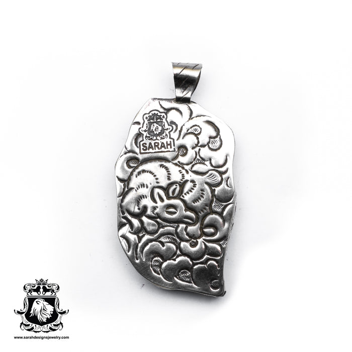 Dragon Carving Silver Pendant & Chain N213