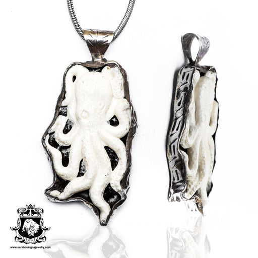 Sprawling Octopus  Carving Silver Pendant & Chain N227