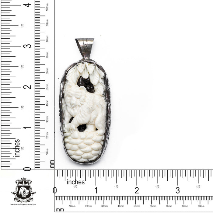 Bear in an Acorn  Carving Silver Pendant & Chain N226