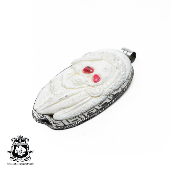 Slithering Snake on Skull  Carving Silver Pendant & Chain N532