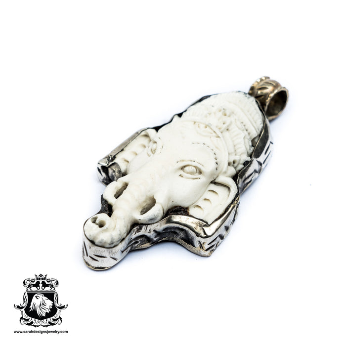 Ganesha Carving  Carving Silver Pendant & Chain N83