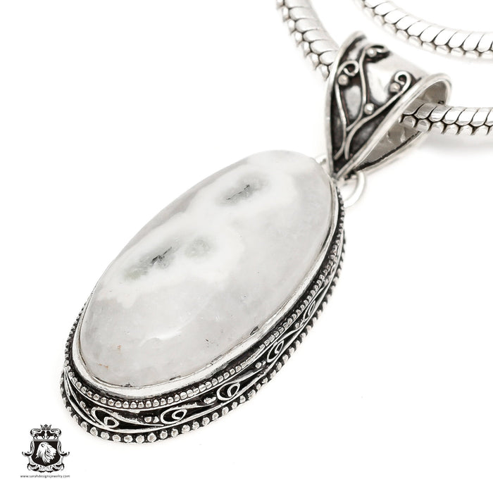 Solar Quartz Pendant & Chain  V1309