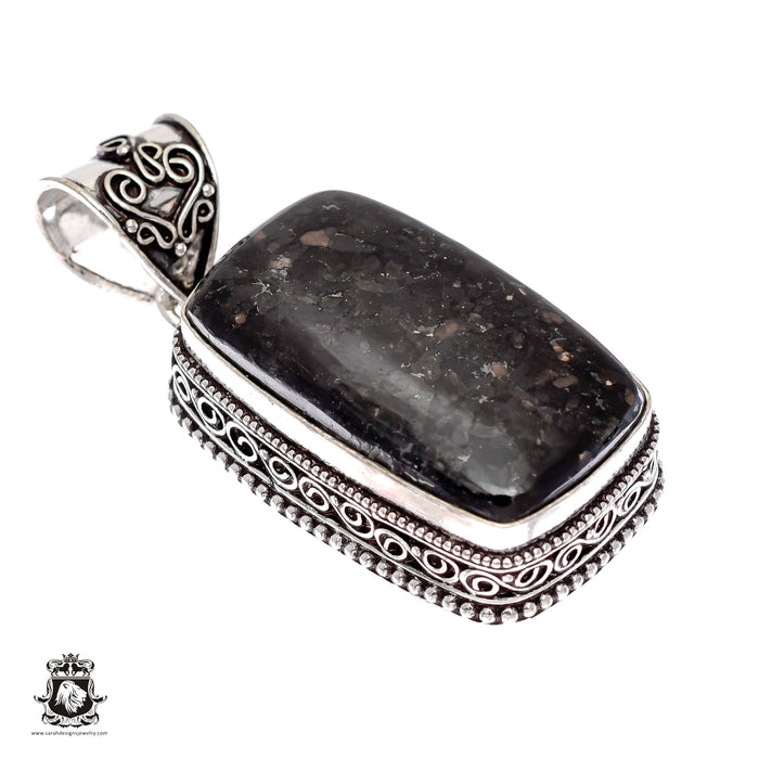 Black Sapphire Obsidian Pendant & Chain  V904