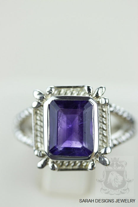 Size 7 Amethyst Sterling Silver Ring r775